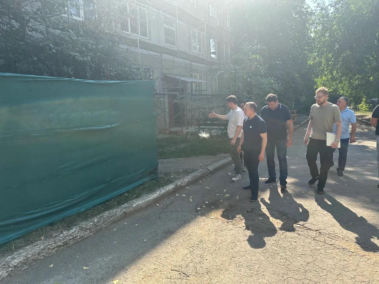 Ленобласть продолжает восстановление жилого дома в Енакиево.