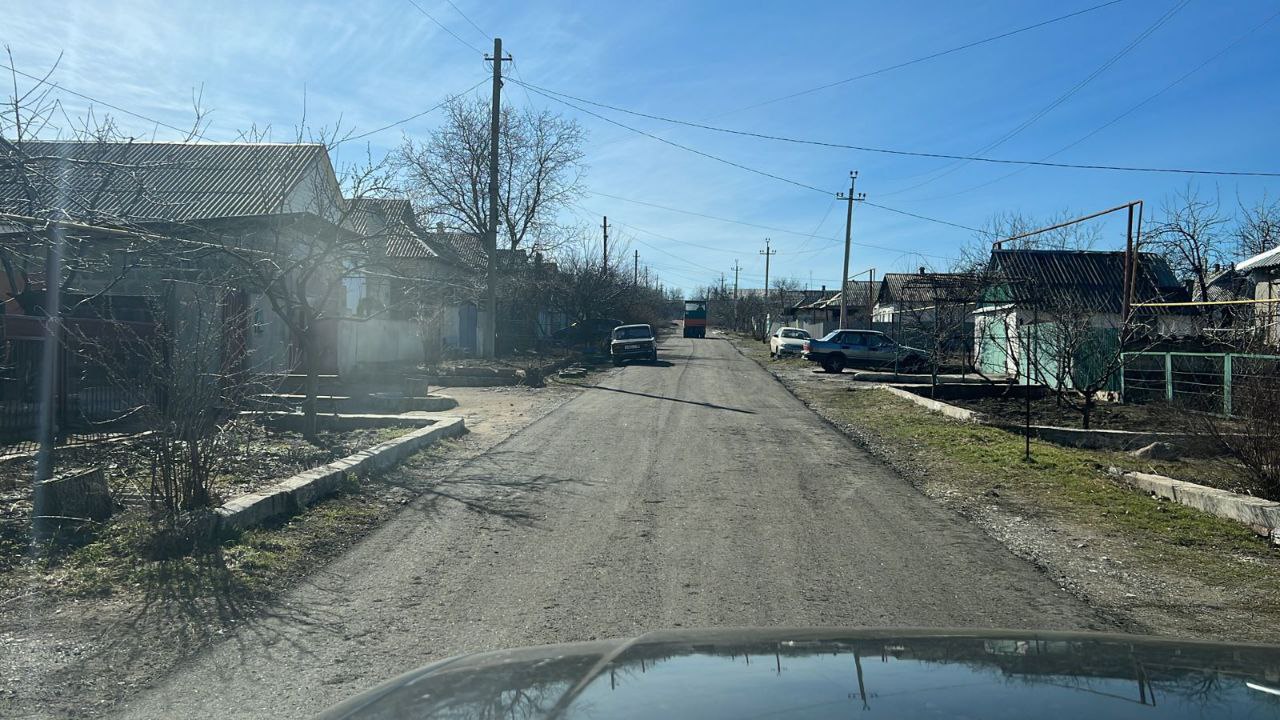 В городе Енакиево активно действует программа восстановления дорог.