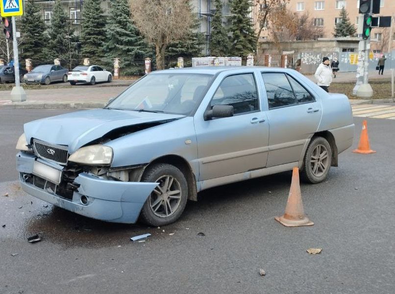 За сутки сотрудники полиции зафиксировали 8 ДТП с пострадавшими.