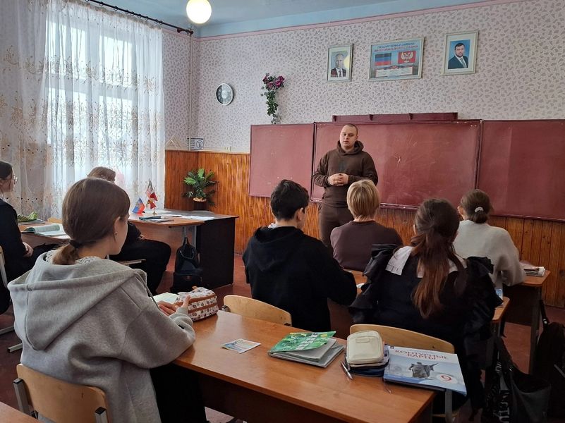 Новости первых гвардейских классов городского округа Енакиево.