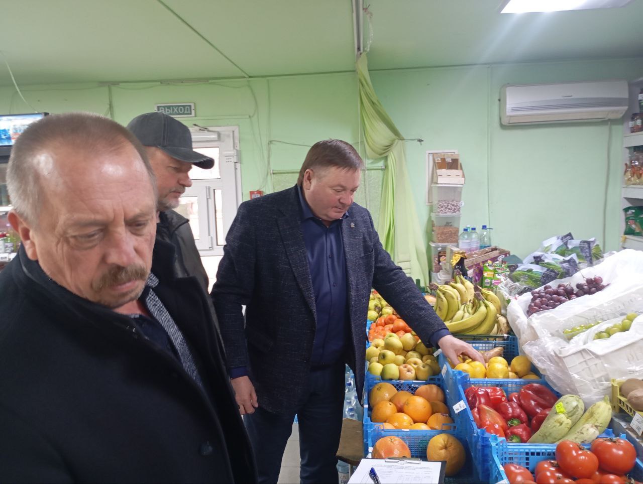 Мониторинг торговых объектов.
