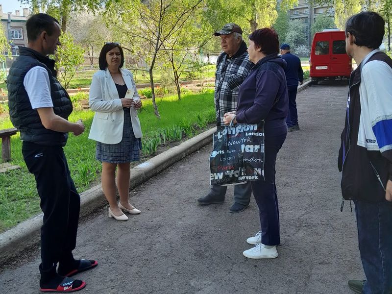 Встречи с населением.