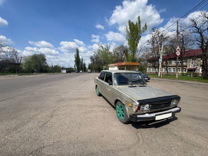 В результате ДТП на пешеходном переходе травмированы двое школьников.