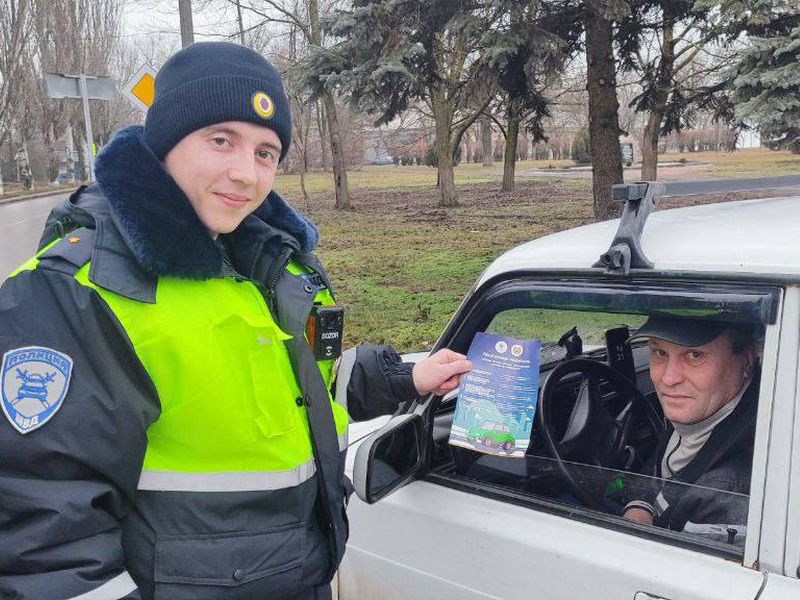 Сотрудники ГИБДД проводят профилактическое мероприятие «Пешеходный переход».