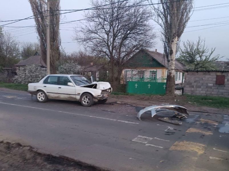 В Донецке нетрезвый водитель совершил ДТП.