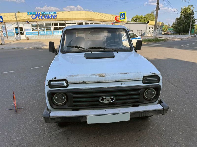 Полицейские проводят проверку по факту ДТП в Макеевке, в результате которого подросток получил травмы.