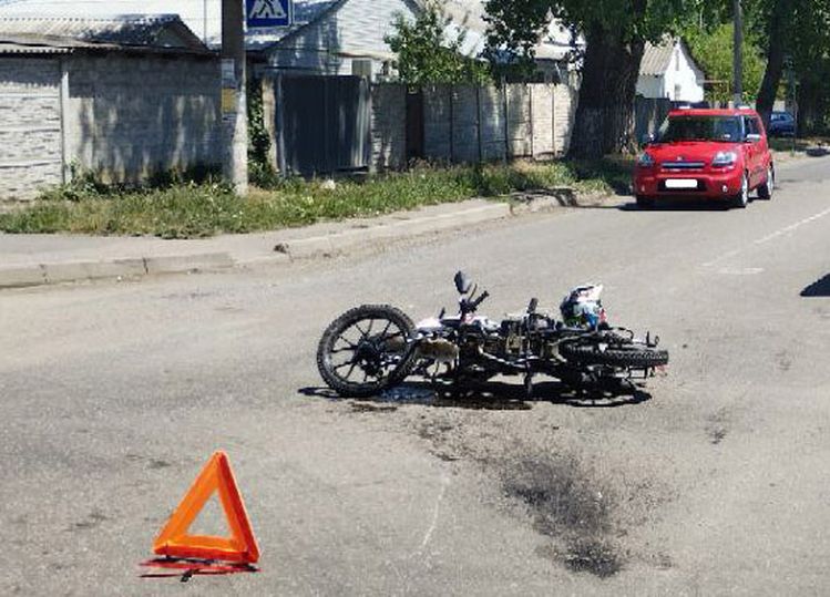 За сутки полицейские зарегистрировали два ДТП, в которых пострадали дети.