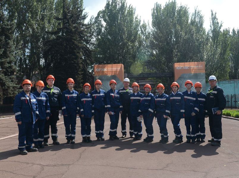 Юные енакиевцы прикоснулись к истории и будущему металлургии.