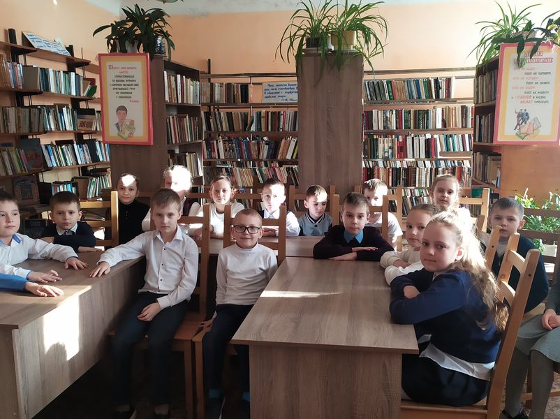 Проведена литературная игра «Книги будешь ты читать – все на свете будешь знать».