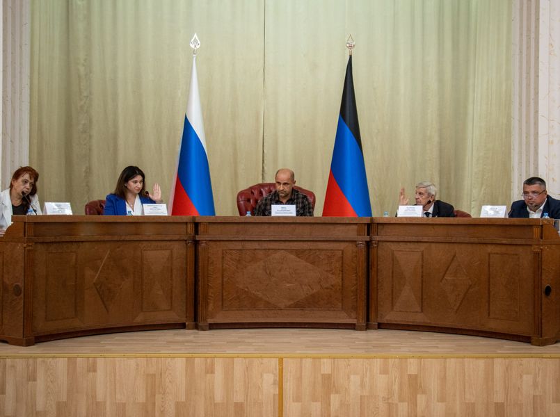 В Народном Совете ДНР обсудили подготовку к отопительному сезону.