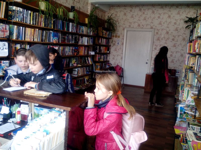 Прошла Акция прощения читателей-задолжников «Сдал книги – спи спокойно».