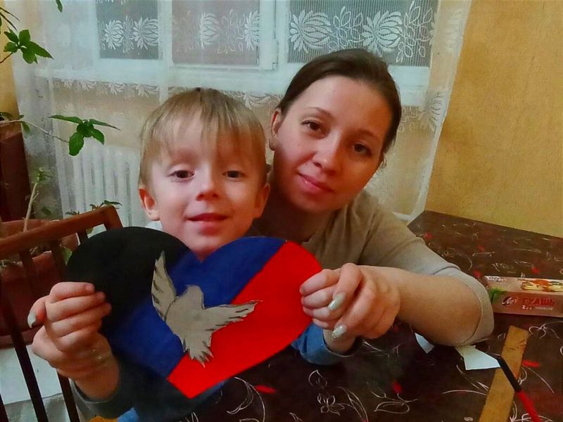 Мероприятия, приуроченные к 10-летию образования Донецкой Народной Республики, в дошкольных образовательных учреждениях города Енакиево.