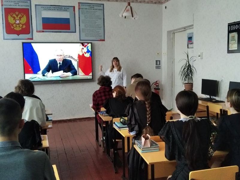 Прошла историческая беседа «Рождение Республики».