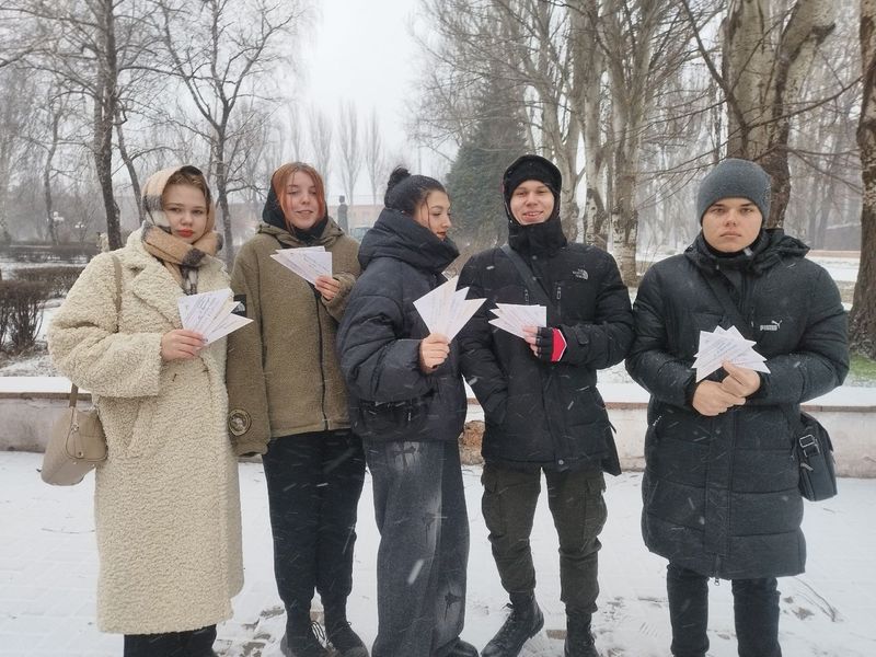В городе Енакиево прошла акция «Улица Героя».
