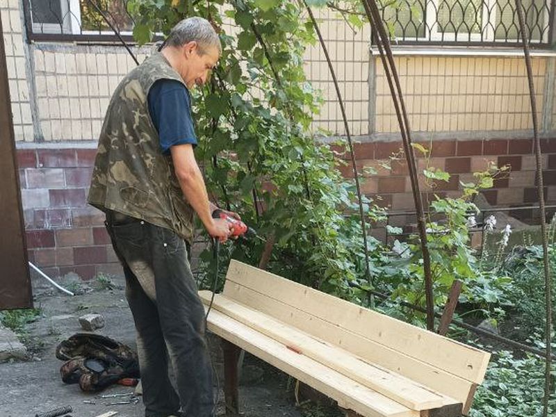 МУП города Енакиево были выполнены мероприятия по приведению в надлежащее санитарное состояние территорий.