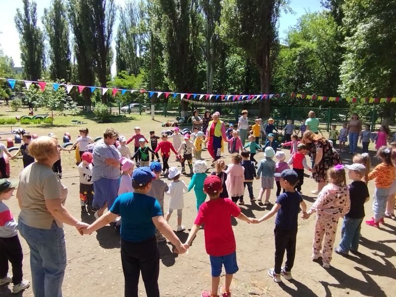 Встречаем главный детский праздник – День защиты детей.