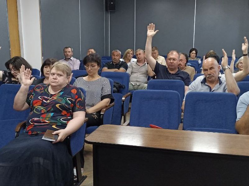 Состоялось тридцатое заседание Енакиевского городского совета ДНР первого созыва.