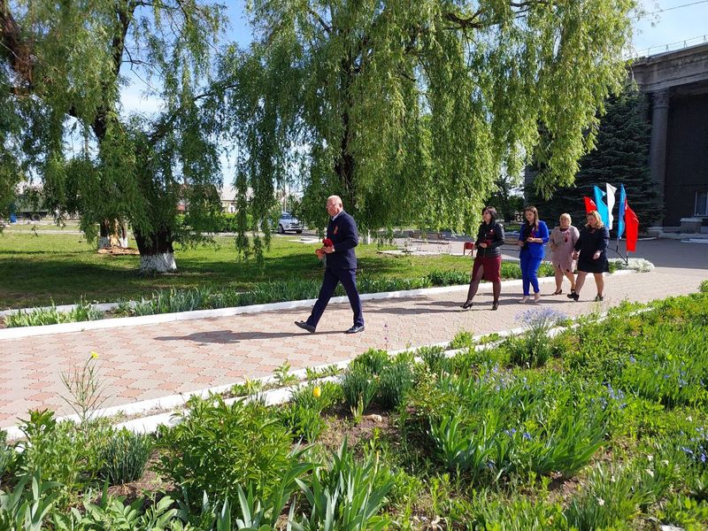 В городе Углегорске состоялся митинг.