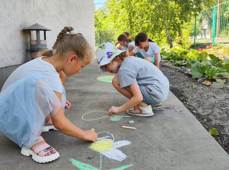 Праздник семьи в красках.