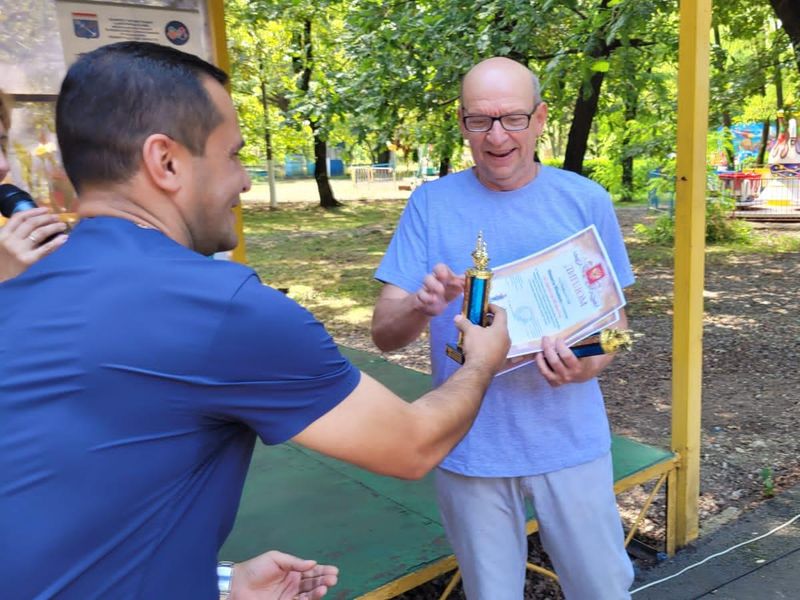 В Енакиево наградили победителей шахматного турнира с Ленобластью .