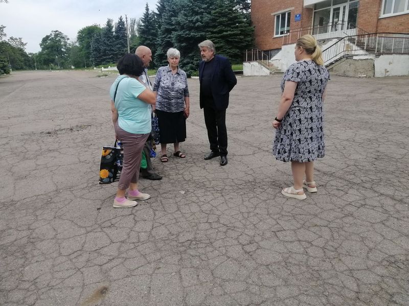 Первый заместитель главы администрации города Енакиево Сильванский Ю.Г. провел сходы граждан.