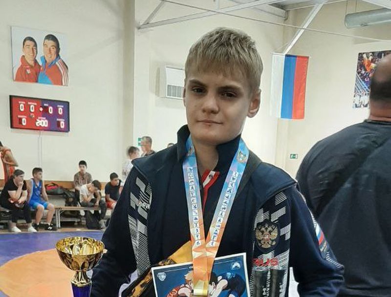 Команда спортивной школы городского округа Енакиево приняла участие в открытом областном турнире «Сильные дети».