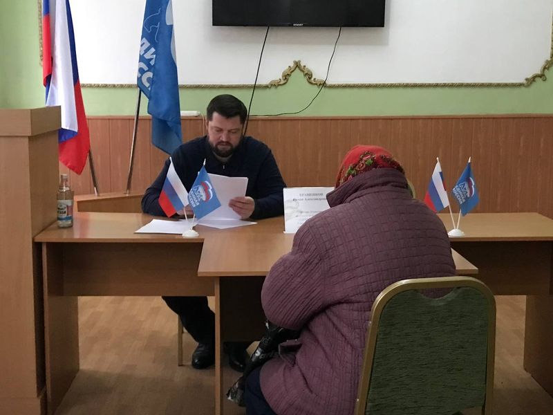 Глава муниципального образования городского округа Енакиево Храменков Р.А. провел прием граждан.