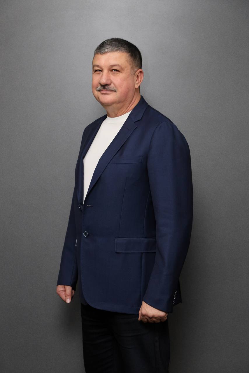 Быковский Сергей Владимирович.