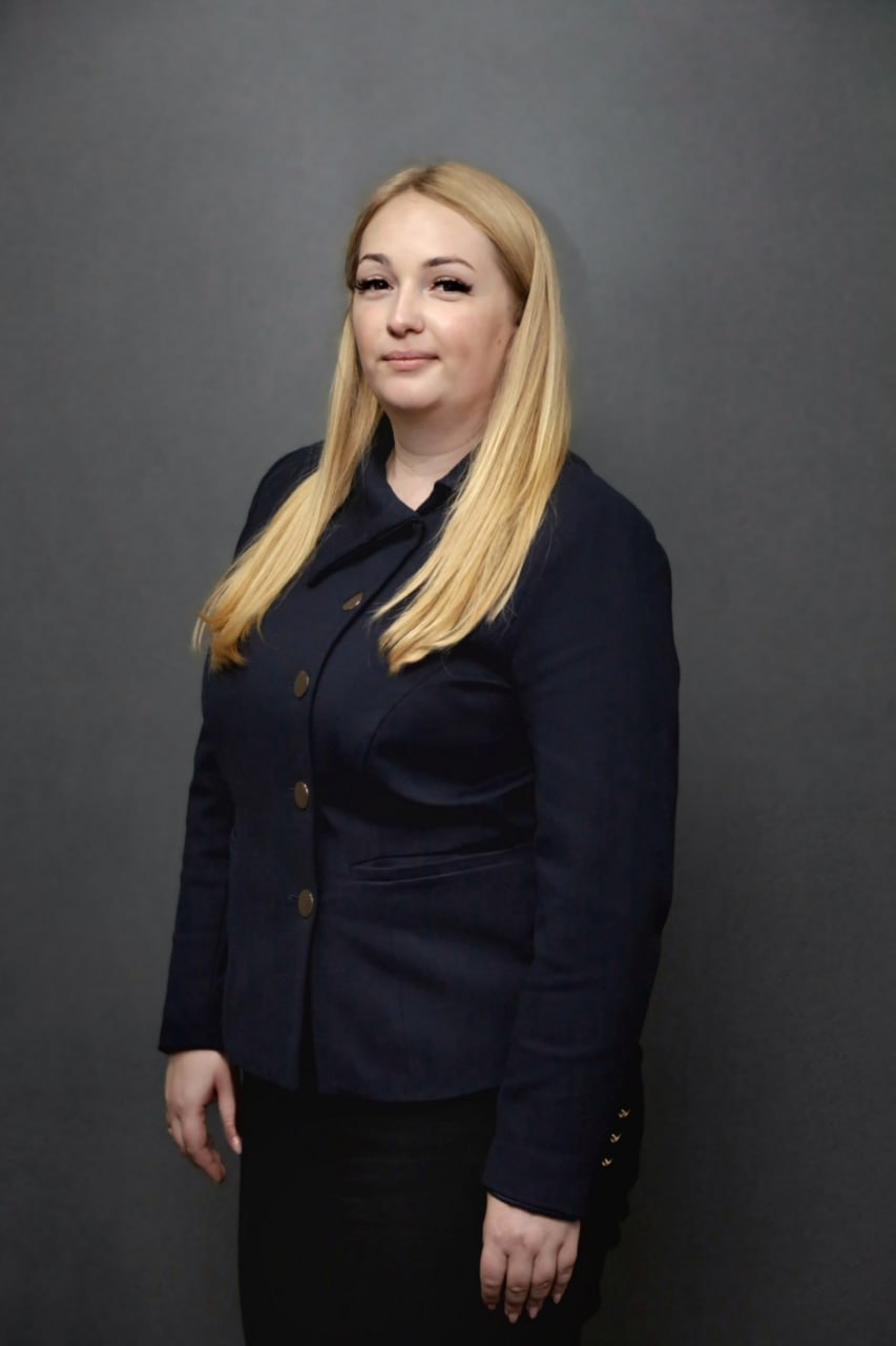Деменкова Анна Анатольевна.