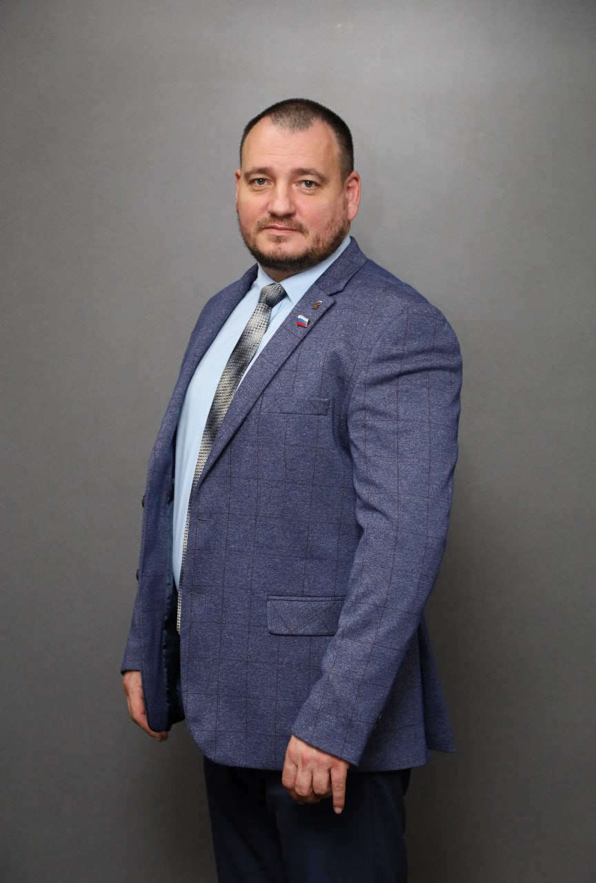 Гнипа Андрей Юрьевич.