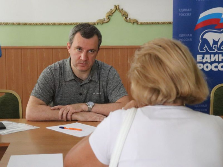 Состоялся прием граждан Депутатом Народного Совета ДНР Шимановским П.В.. Состоялся прием граждан Депутатом Народного Совета ДНР Шимановским П.В..