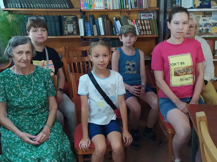 Прошел информационный час «Сказание о Крещении Руси». Прошел информационный час «Сказание о Крещении Руси».