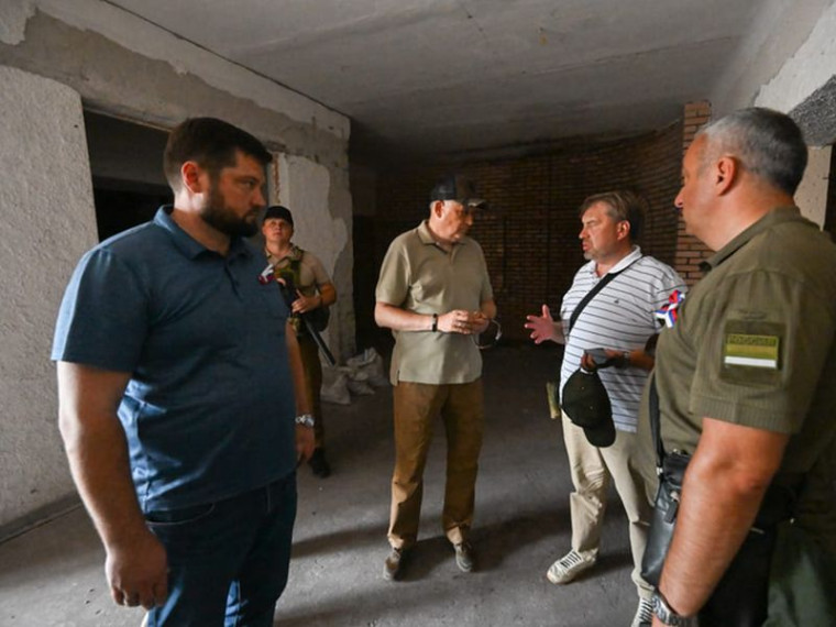Ленинградская область оборудует МФЦ в Енакиево. Ленинградская область оборудует МФЦ в Енакиево.