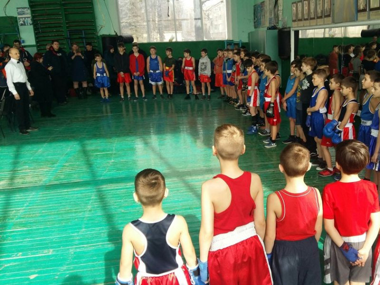 Прошло личное Первенство МБУ «КДЮСШ» администрации города Енакиево по боксу. Прошло личное Первенство МБУ «КДЮСШ» администрации города Енакиево по боксу.
