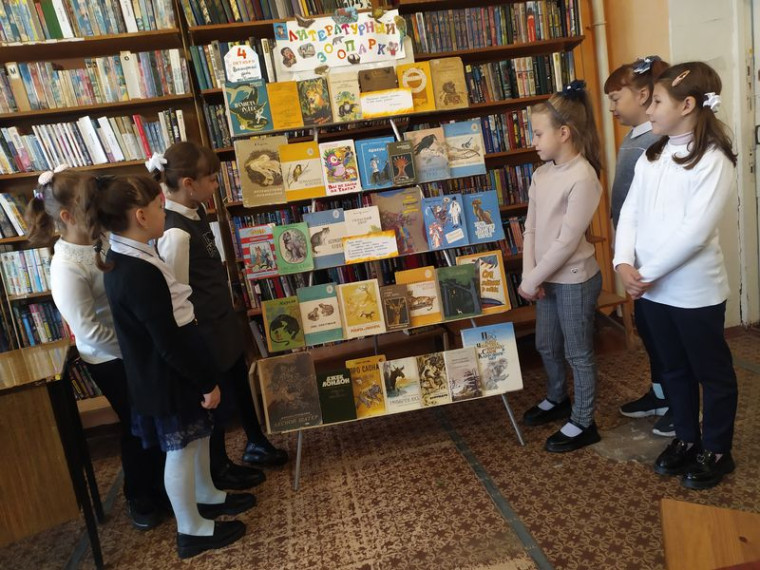 Проведена литературная викторина «Книжные истории удивительных животных». Проведена литературная викторина «Книжные истории удивительных животных».
