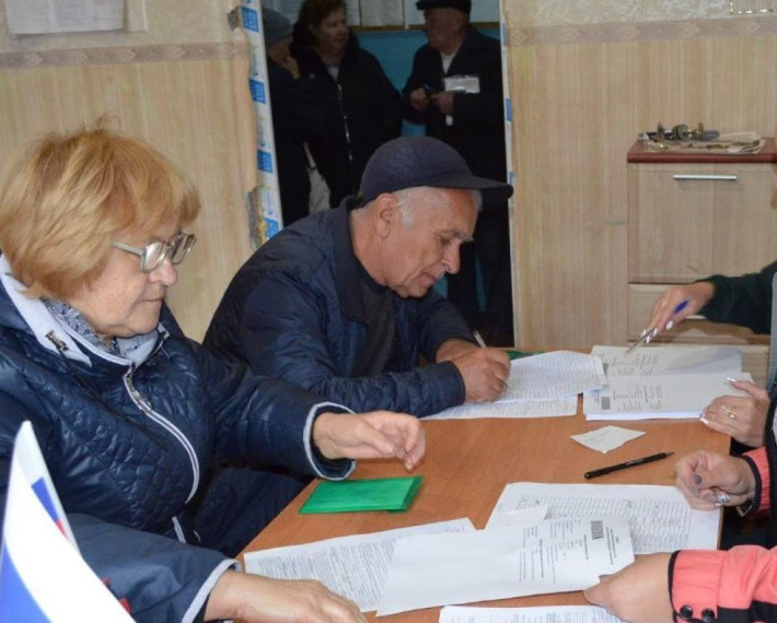 Выдача полисов ОМС на ЕМЗ. Выдача полисов ОМС на ЕМЗ.