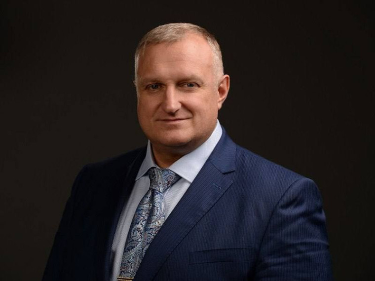 Поздравление главы муниципального образования городского округа Енакиево с днем рождения Председателя Комитета по дорожному хозяйству Ленинградской области. Поздравление главы муниципального образования городского округа Енакиево с днем рождения Председателя Комитета по дорожному хозяйству Ленинградской области.