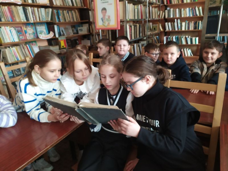 Проведен час библиографии «Неизвестное об известном: деревьев целительная сила». Проведен час библиографии «Неизвестное об известном: деревьев целительная сила».
