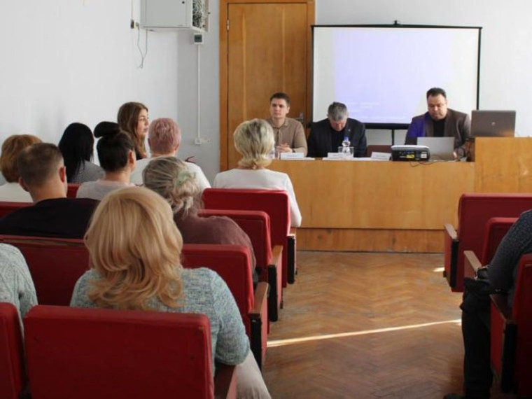 Представители Фонда поддержки МСП провели рабочие встречи с предпринимателями из Горловки и Енакиево. Представители Фонда поддержки МСП провели рабочие встречи с предпринимателями из Горловки и Енакиево.