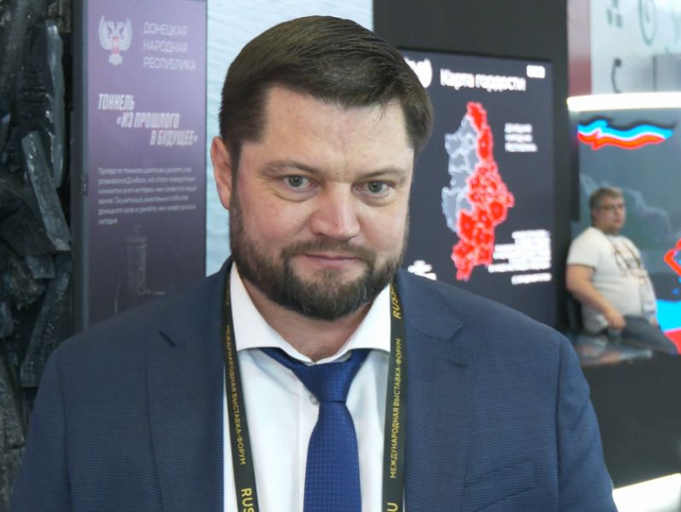 Глава муниципального образования городского округа Енакиево об участии во Всероссийском муниципальном форуме «МАЛАЯ РОДИНА – СИЛА РОССИИ». Глава муниципального образования городского округа Енакиево об участии во Всероссийском муниципальном форуме «МАЛАЯ РОДИНА – СИЛА РОССИИ».