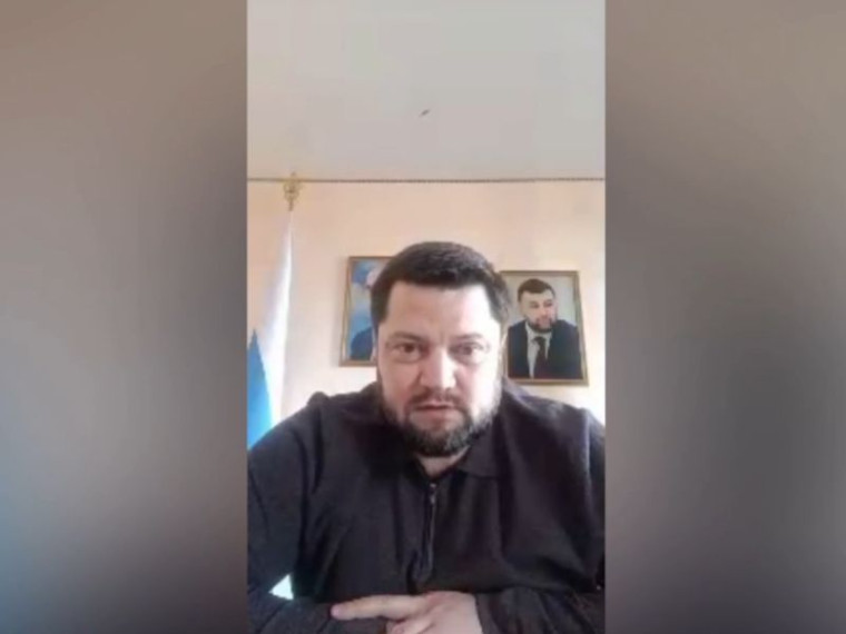 Глава муниципального образования городского округа Енакиево Роман Храменков об участии города Енакиево в Федеральном проекте «Формирование комфортной городской среды». Глава муниципального образования городского округа Енакиево Роман Храменков об участии города Енакиево в Федеральном проекте «Формирование комфортной городской среды».