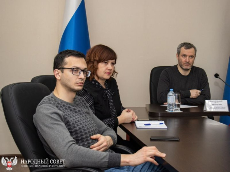 Бюджеты регионов предлагается пополнить за счет НДФЛ. Бюджеты регионов предлагается пополнить за счет НДФЛ.