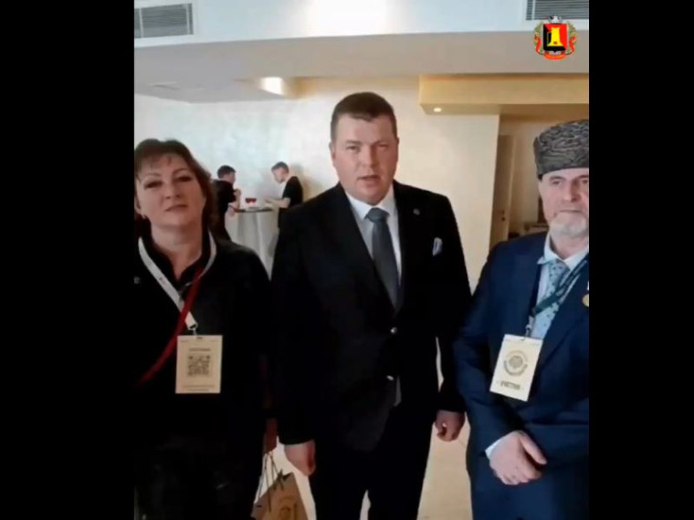 Делегация Донецкой Народной Республики продолжает работать на V Всероссийском форуме национального единства в Ханты-Мансийске, Югра. Делегация Донецкой Народной Республики продолжает работать на V Всероссийском форуме национального единства в Ханты-Мансийске, Югра.