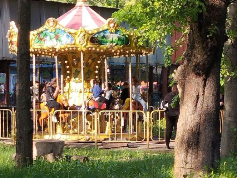 Состоялось открытие МБУ «Городской парк культуры и отдыха им Н.А. Вознесенского» администрации города Енакиево. Состоялось открытие МБУ «Городской парк культуры и отдыха им Н.А. Вознесенского» администрации города Енакиево.