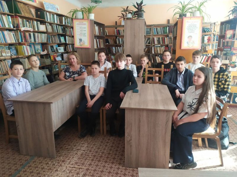 Проведен час познания «История родного слова. От Кирилла и Мефодия до наших дней». Проведен час познания «История родного слова. От Кирилла и Мефодия до наших дней».