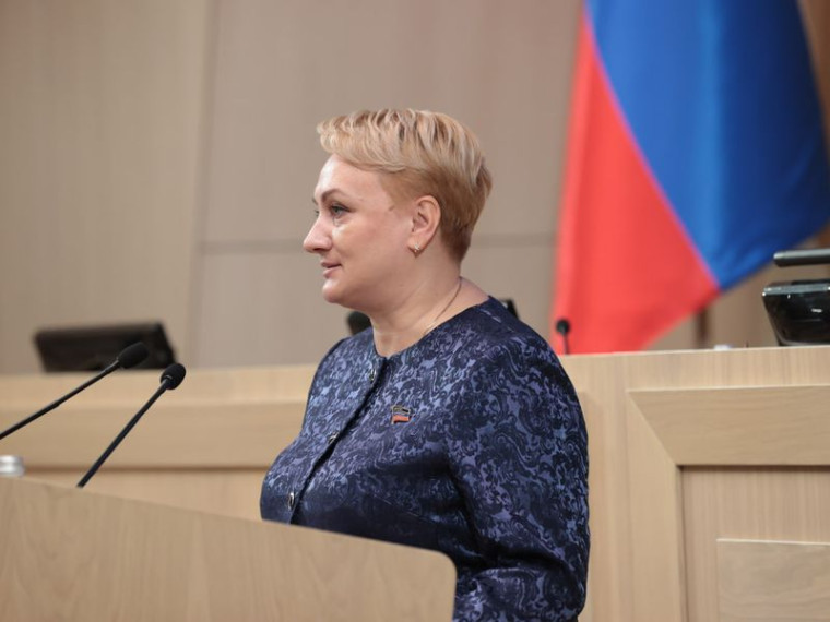 Юлия Крюкова выступила с докладом на Фестивале «Великое русское слово». Юлия Крюкова выступила с докладом на Фестивале «Великое русское слово».