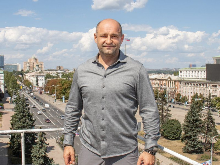 Поздравление Председателя Народного Совета ДНР Артема Жога с Днем шахтера и Днем города Донецка. Поздравление Председателя Народного Совета ДНР Артема Жога с Днем шахтера и Днем города Донецка.