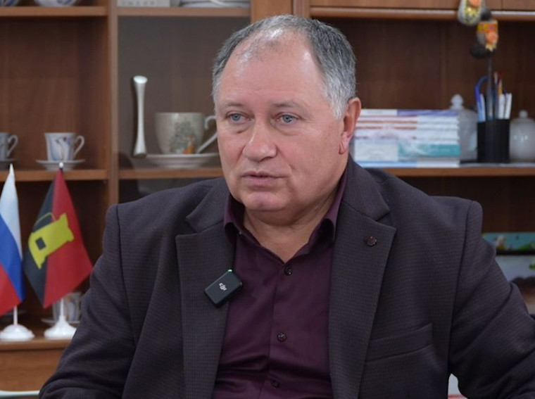 О молодёжи городского округа Енакиево. О молодёжи городского округа Енакиево.