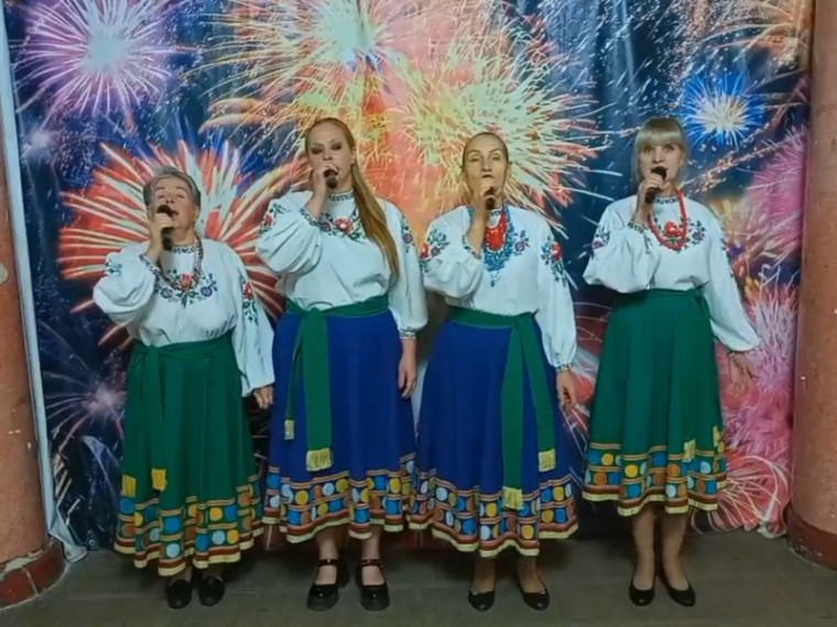 Праздничный концерт "Единство всех объединяет" ко Дню народного единства. Праздничный концерт "Единство всех объединяет" ко Дню народного единства.