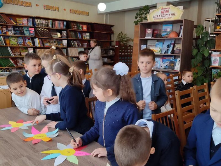 Прошло мероприятие под названием «Жизнь дана на добрые дела». Прошло мероприятие под названием «Жизнь дана на добрые дела».
